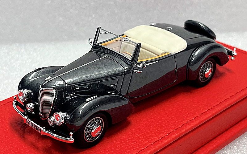 EVR254 Citroën 11BL calandre Tonneline 1938 ouvert 3ème version