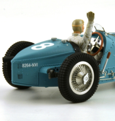 Bugatti T59 n°8 pilotée par René Dreyfus