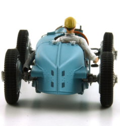 Bugatti T59 pilotée par un gentleman driver