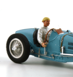 Bugatti T59 pilotée par un gentleman driver